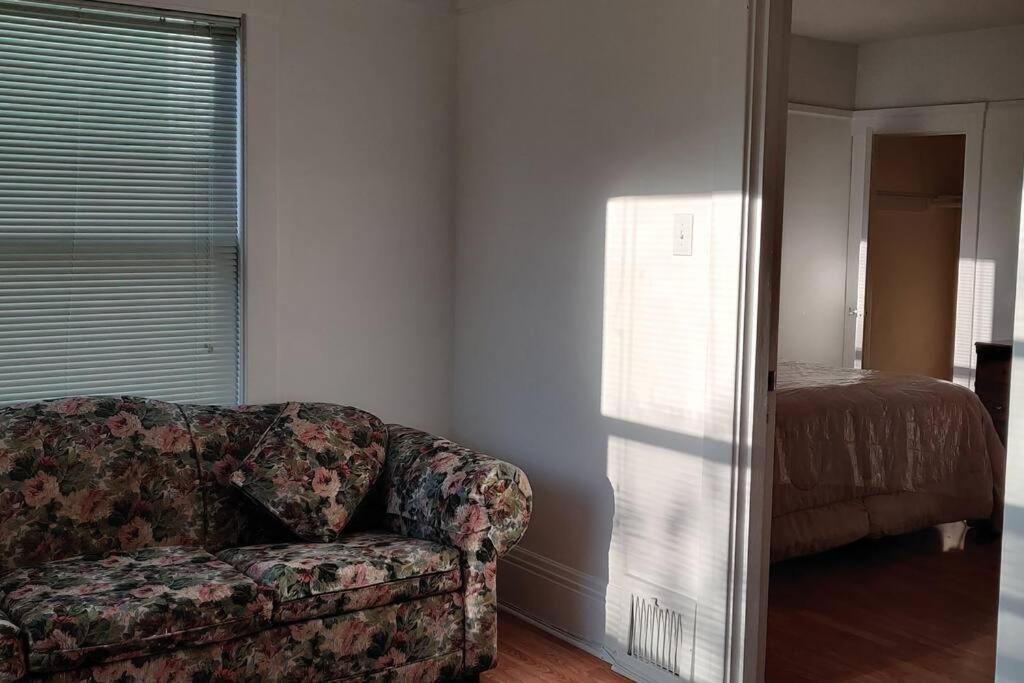 Sunny Sf - Cozy, Spacious, Convenient W/parking, A+ Location!! Apartment
